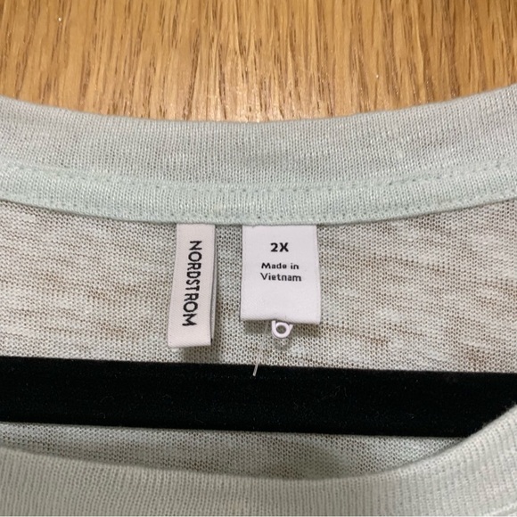 Nordstrom 100% Linen Green Short Sleeve T-Shirt with Pocket - Size 2X - Picture 3 of 5